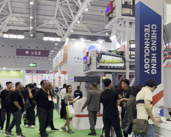 Participate in the equipment exhibition, constantly optimize for better service.
