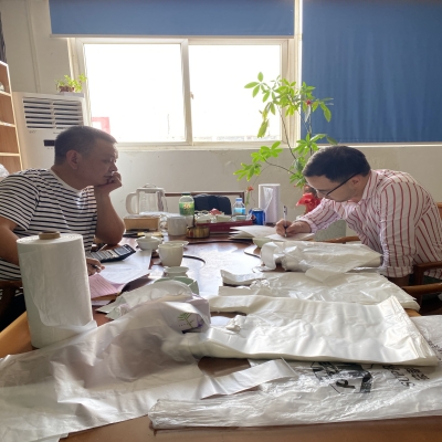 The Art of Business Negotiations at the Tea Table