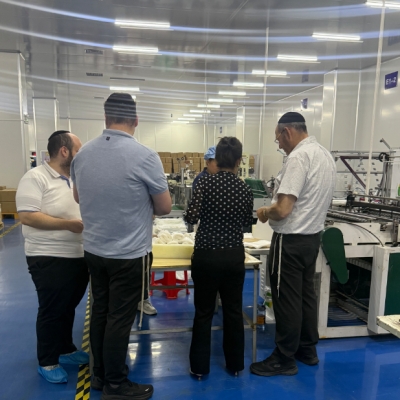 Israeli customers visit the factory in person, and the high quality products are recognized
